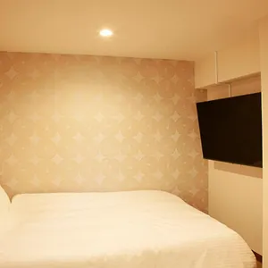 Sauna & Thermae-yu Nishiazabu Hôtel capsule