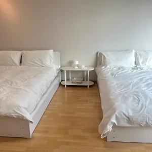 https://hongik-univ-station-exit-1.hotels-seoul.net